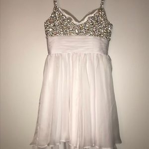 Evening wear, cocktail dress